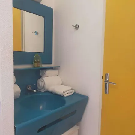 Vue Port Nature Pn853 By Agn - 2 Personnes * Agde