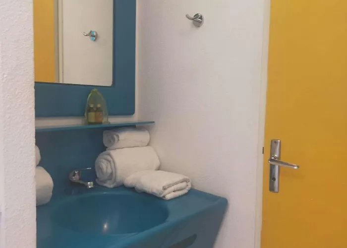 Vue Port Nature Pn853 -- 2 Personnes * Agde